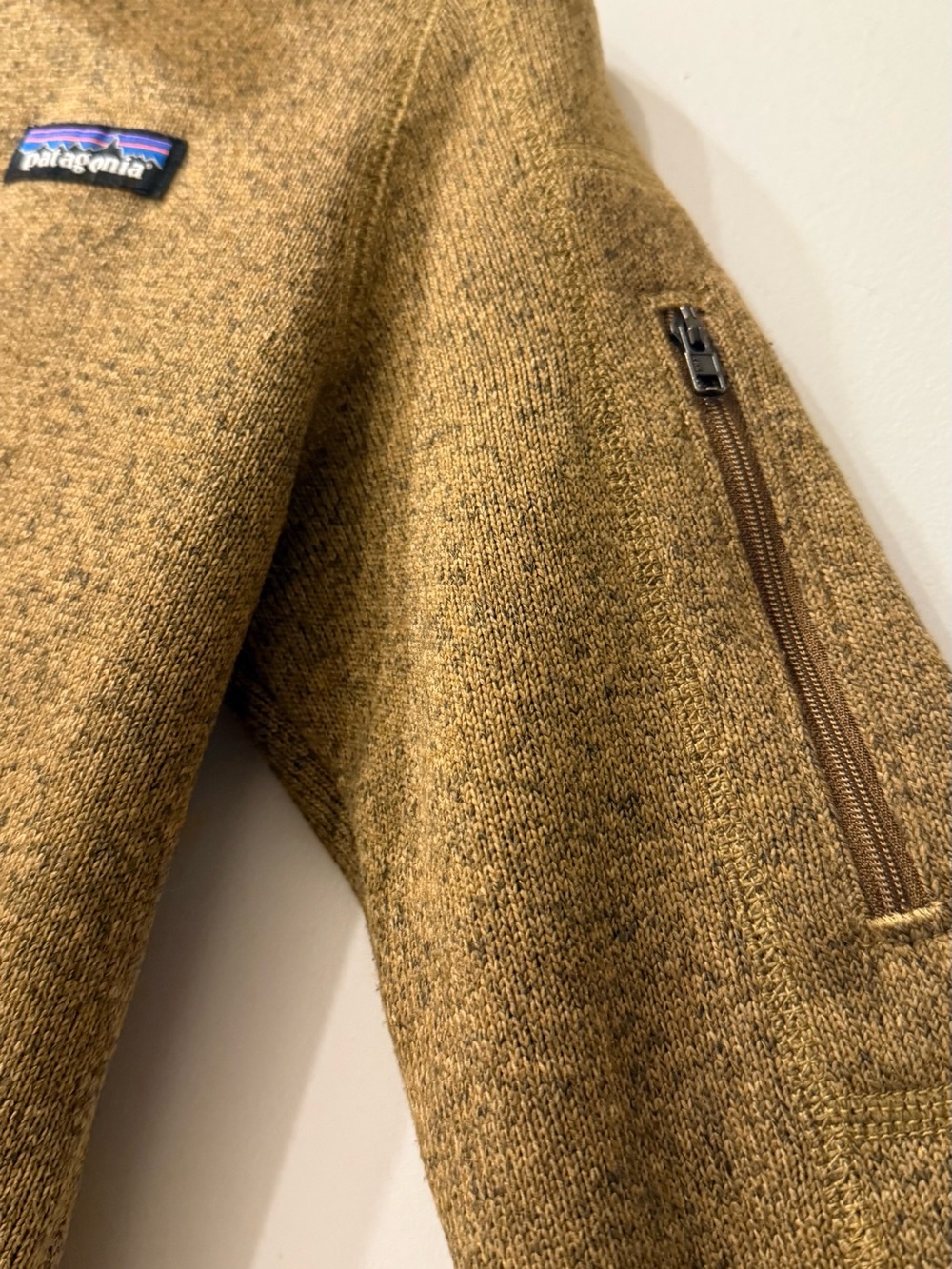 Patagonia | Brown Heather Full-Zip Fleece Jacket | Size = Small - Picture 3 of 9